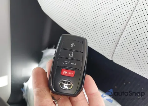 2025 Toyota Grand Highlander Hybrid Limited из США, поврежденный, VIN 5TDACAB55SS044585